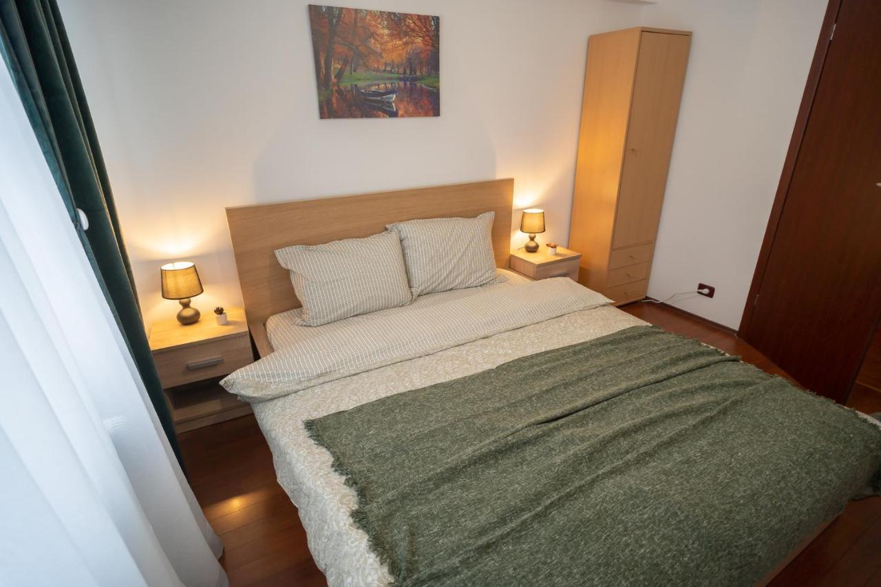 Spacious 2Br Dristor Apartment Bucureşti Eksteriør bilde