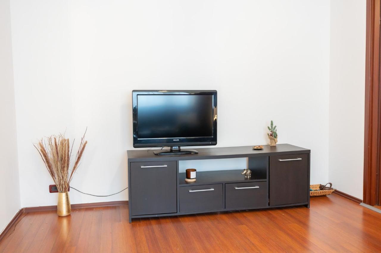 Spacious 2Br Dristor Apartment Bucureşti Eksteriør bilde