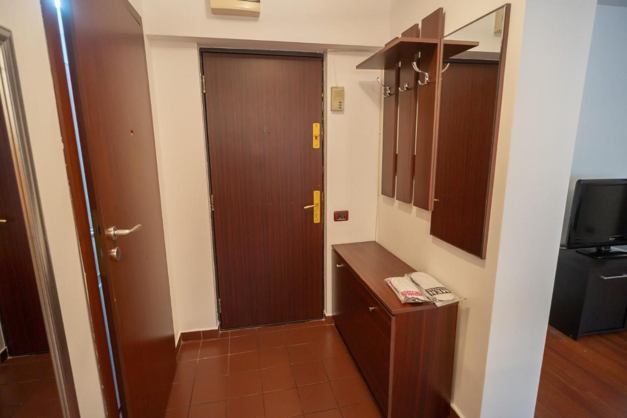 Spacious 2Br Dristor Apartment Bucureşti Eksteriør bilde