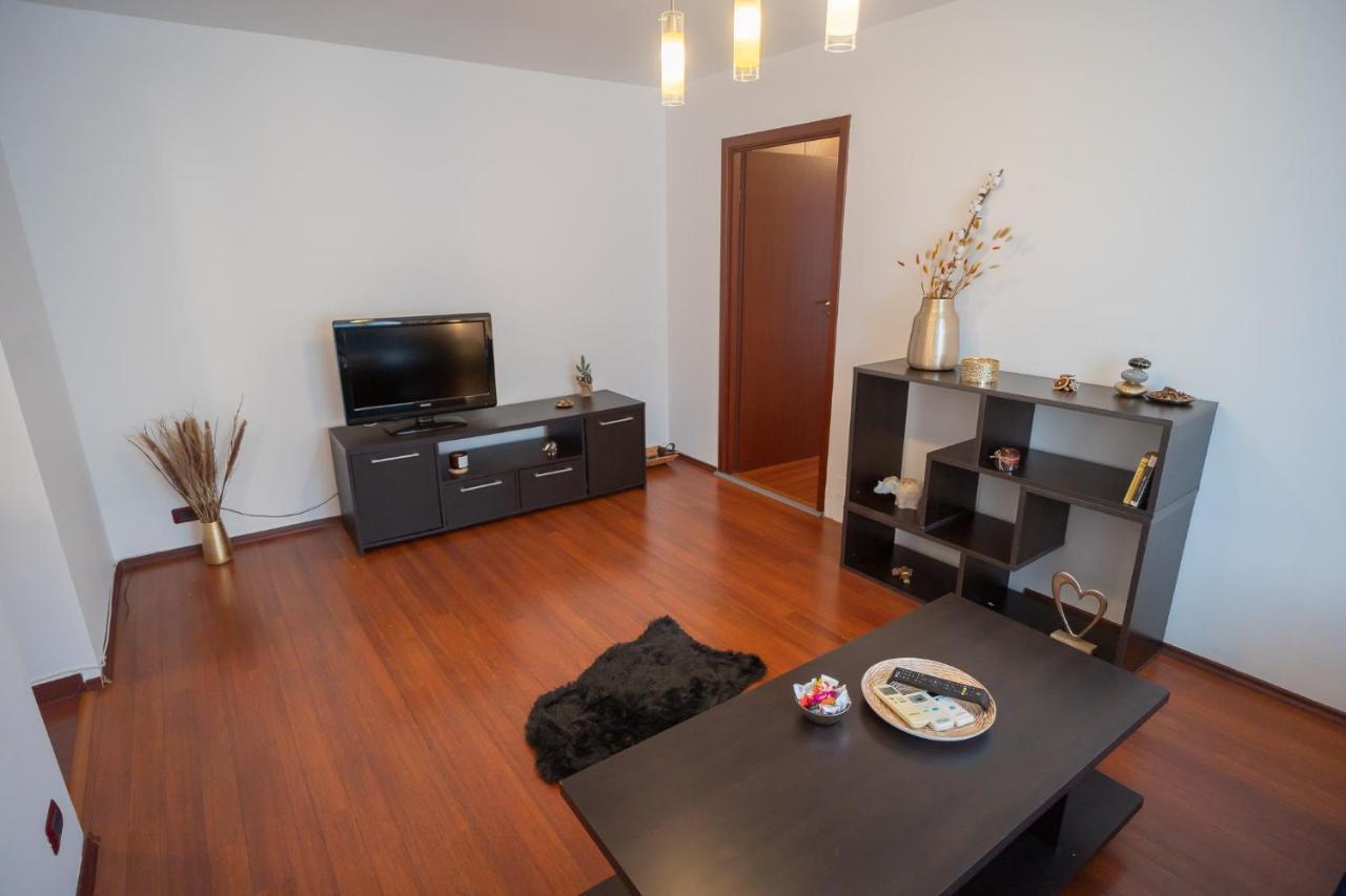 Spacious 2Br Dristor Apartment Bucureşti Eksteriør bilde
