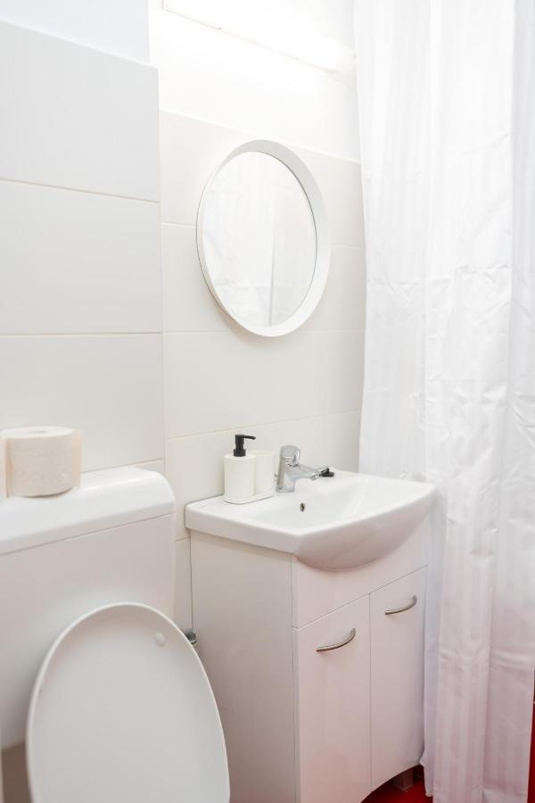 Spacious 2Br Dristor Apartment Bucureşti Eksteriør bilde