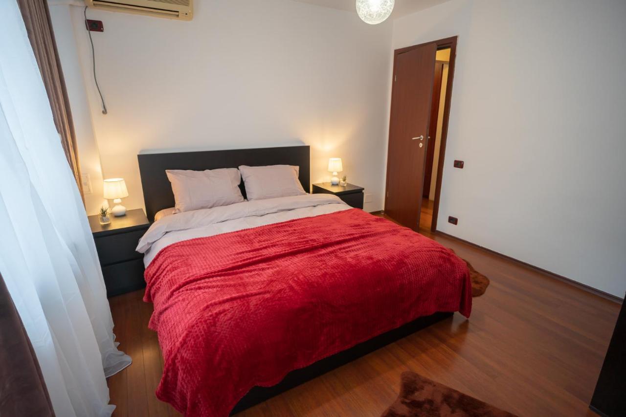 Spacious 2Br Dristor Apartment Bucureşti Eksteriør bilde