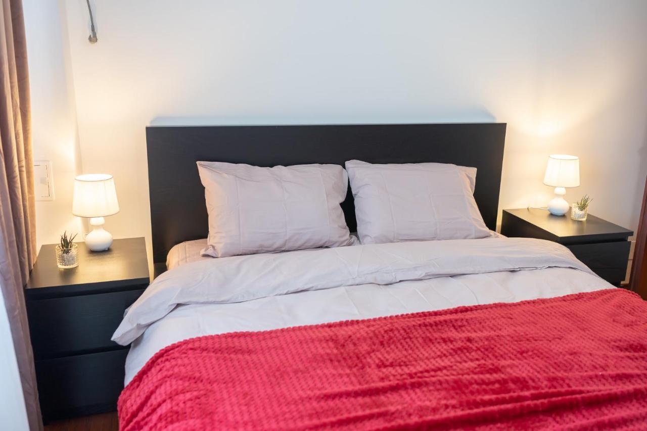 Spacious 2Br Dristor Apartment Bucureşti Eksteriør bilde